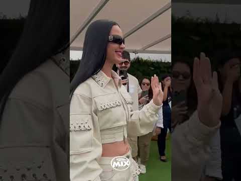 Katy Perry aparece