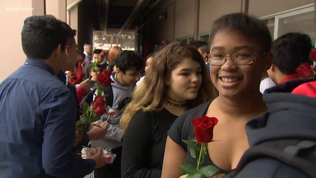 SeaTac students make sure no one is left out this Valentine's Day