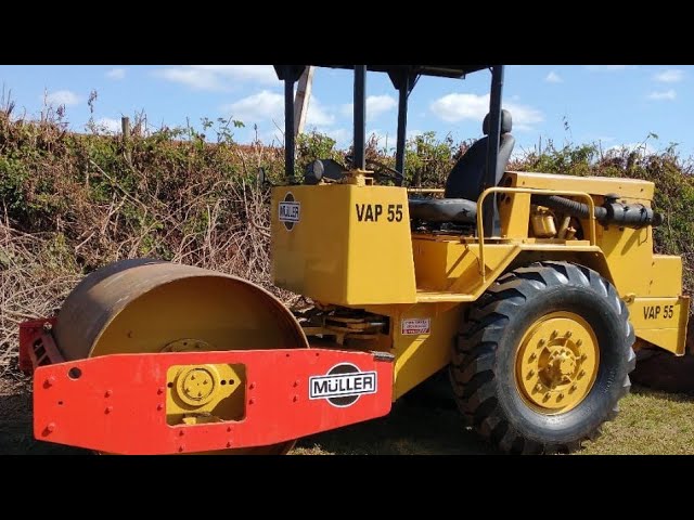 Rolo compactador Muller vap 55 liso com kit pata