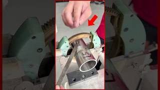 This Machine Welds Better Than Humans 😳😱 #youtubeshorts #youtube #youtubelive