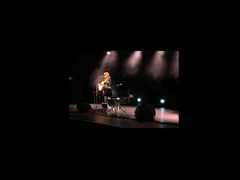 Chanson coquine  - Margot - Hervé Tirefort (live théâtre) - fake Brassens