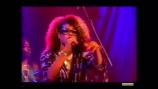 Kelis - Flashback (Live) UK TV 2001