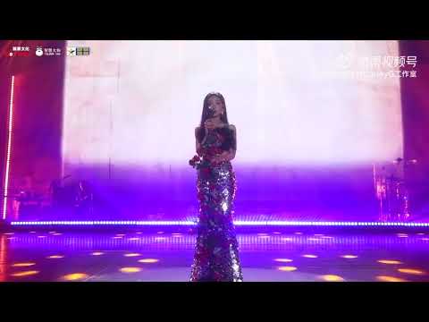 希林娜依高 curley Gao 吾即五字 南京場 wu is curley Nanjing Station