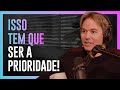 CHRIS DURÁN INSPIRA AO COMENTAR A PRÓPRIA ROTINA DE FÉ