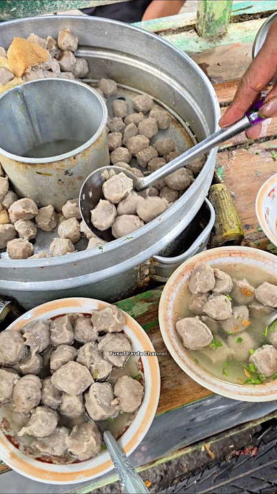 BAKSO 5000 SEMANGKOK!! #yusuffardachannel #streetfood #kuliner #food