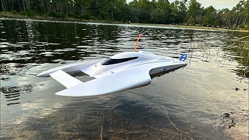 ProBoat UL19 (114 mph Saw Passes)🚀🚀🚀