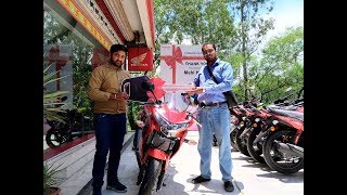 Taking delivery of Honda CBR 250R (2018) ABS Sporty Red