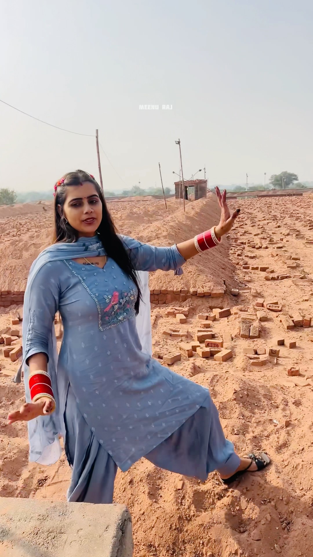 हिम आ हाए है भट्ट पर #shortsdance  #comedy #meenu  #trending