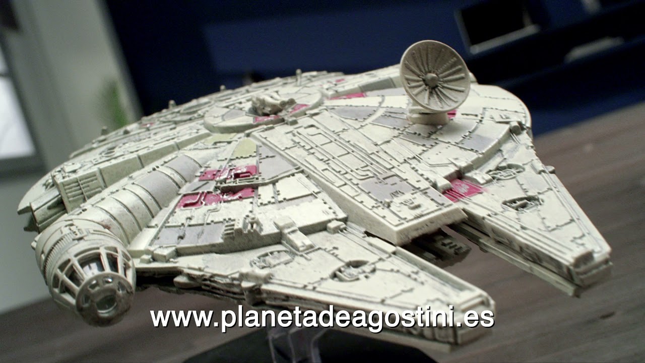 140 fotos de modelos de naves y vehículos utilizados para la trilogía  original de La Guerra de las Galaxias (1977-1983)