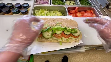 Was zahlt man bei Subway extra?