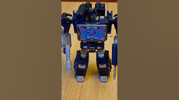 Transformers Core Class Rumble Combines with Soundwave #shorts