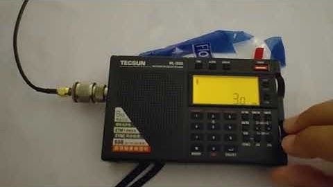 Tecsun PL-330 and Sangean ATS 909-X2 audio comparison in a weak ssb signal on MLA-30 loop antenna