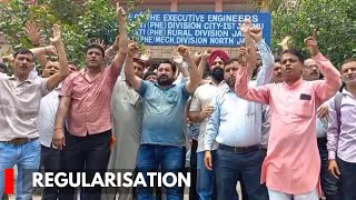 PHE Daily Wagers Protest Over Delay In Regularisation