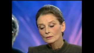 Audrey Hepburn Interviewed on French Current Affairs TV Show "Repéres" (1992)