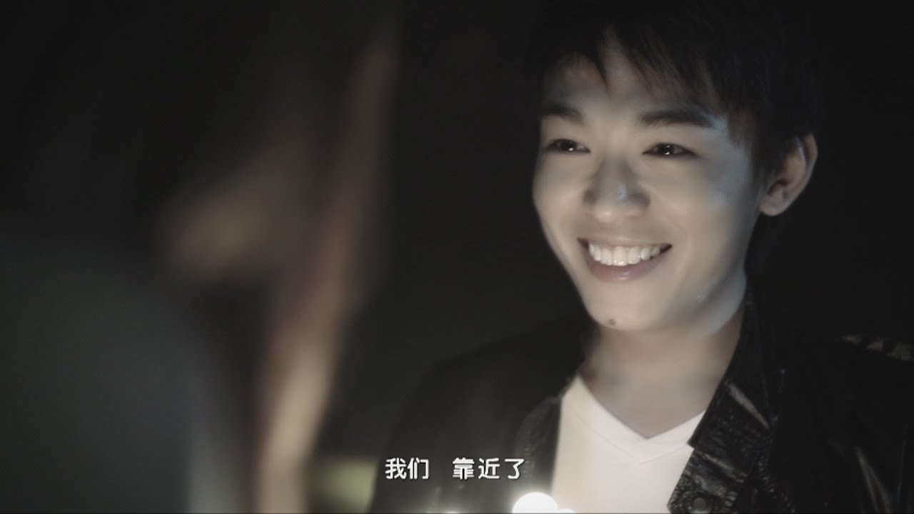 YouTubeでJohn Wee 黄俊源 - 靠近了Got Closer MVを視聴