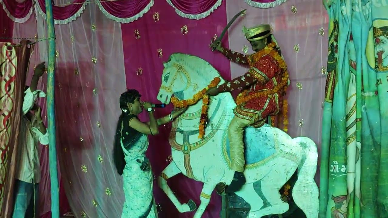 ભાથીજી ગાયોની વારે ચડ્યાં.. જય ગોગા દેવ યુવક મંડળ સંતરોડ 