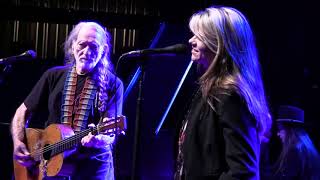 Willie Nelson & Family featuring Paula Nelson  Have You Ever Seen the Rain Live