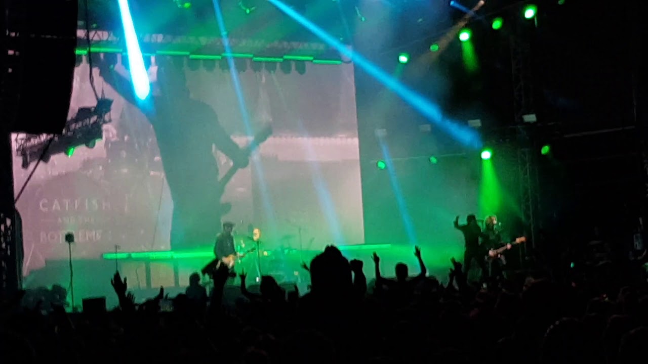 Catfish and the bottlemen 7 all points east London festival YouTube