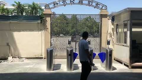 flap barrier gate with face recognition,installed in the school