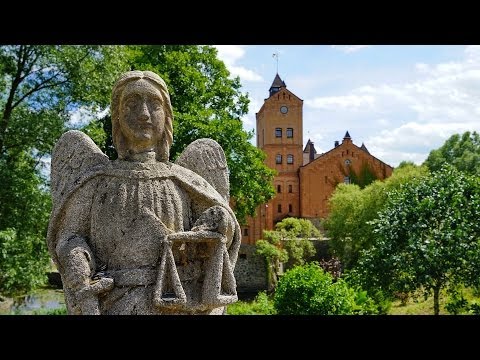 Видео обзор замка-музея 