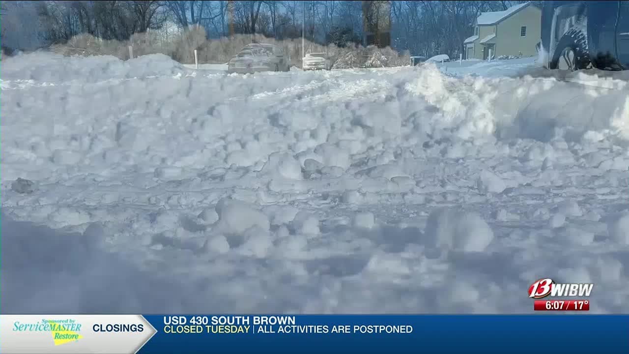 Pottawatomie Co. residents dig out after historic blizzard - YouTube
