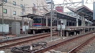 (フリー素材)　 京成3700形　京成成田駅発車