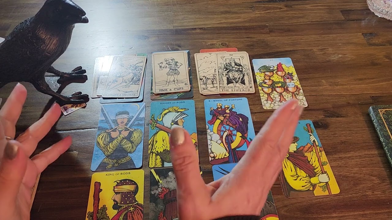 PISCES ♓️ THIS IS THE LAST PERSON YOU'D EXPECT TO HEAR FROM!