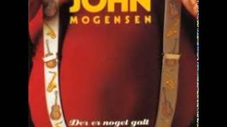Video thumbnail of "John Mogensen -  Man skal aldrig sige aldrig"