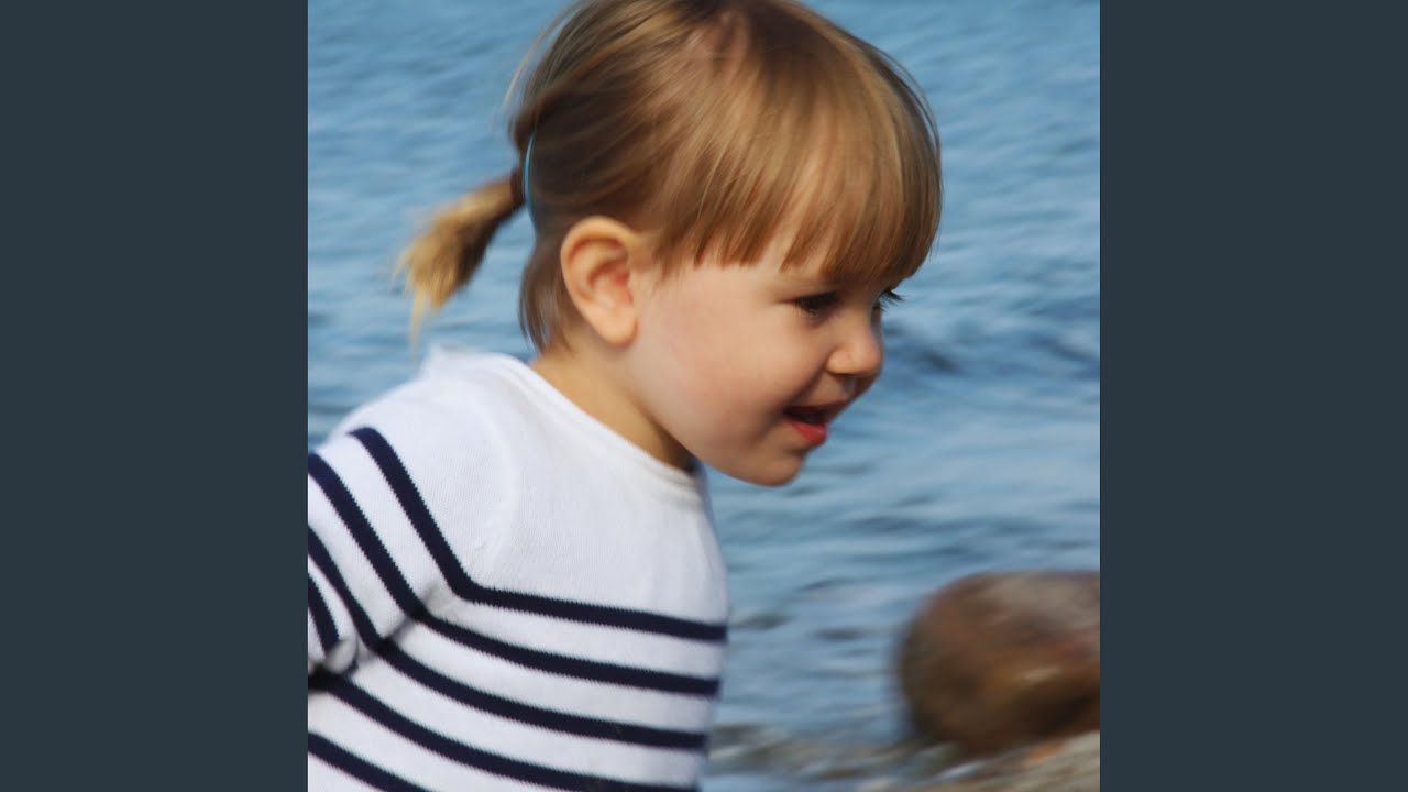 Watch sommerregn on YouTube Watch sommerregn on YouTube