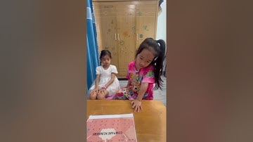 Tiếng Anh Giao Tiếp Phan Thiết: Quinnie and Elsa practice talking about Compare Numbers