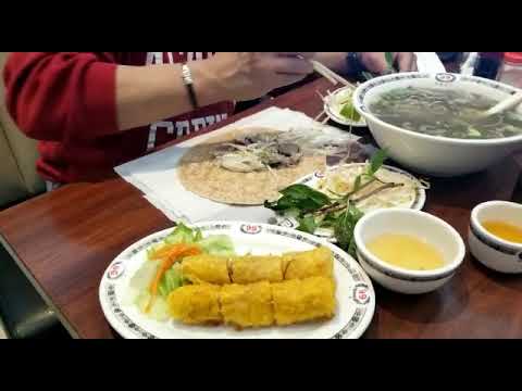 How to make your own famous Komodo L.A. Phorrito