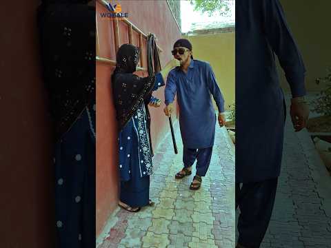 کوری بیچاره 😭
