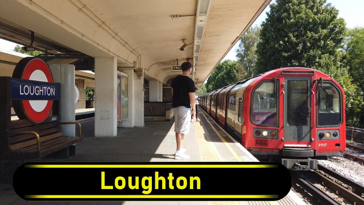 Tube Station Loughton - London 🇬🇧 - Walkthrough 🚶