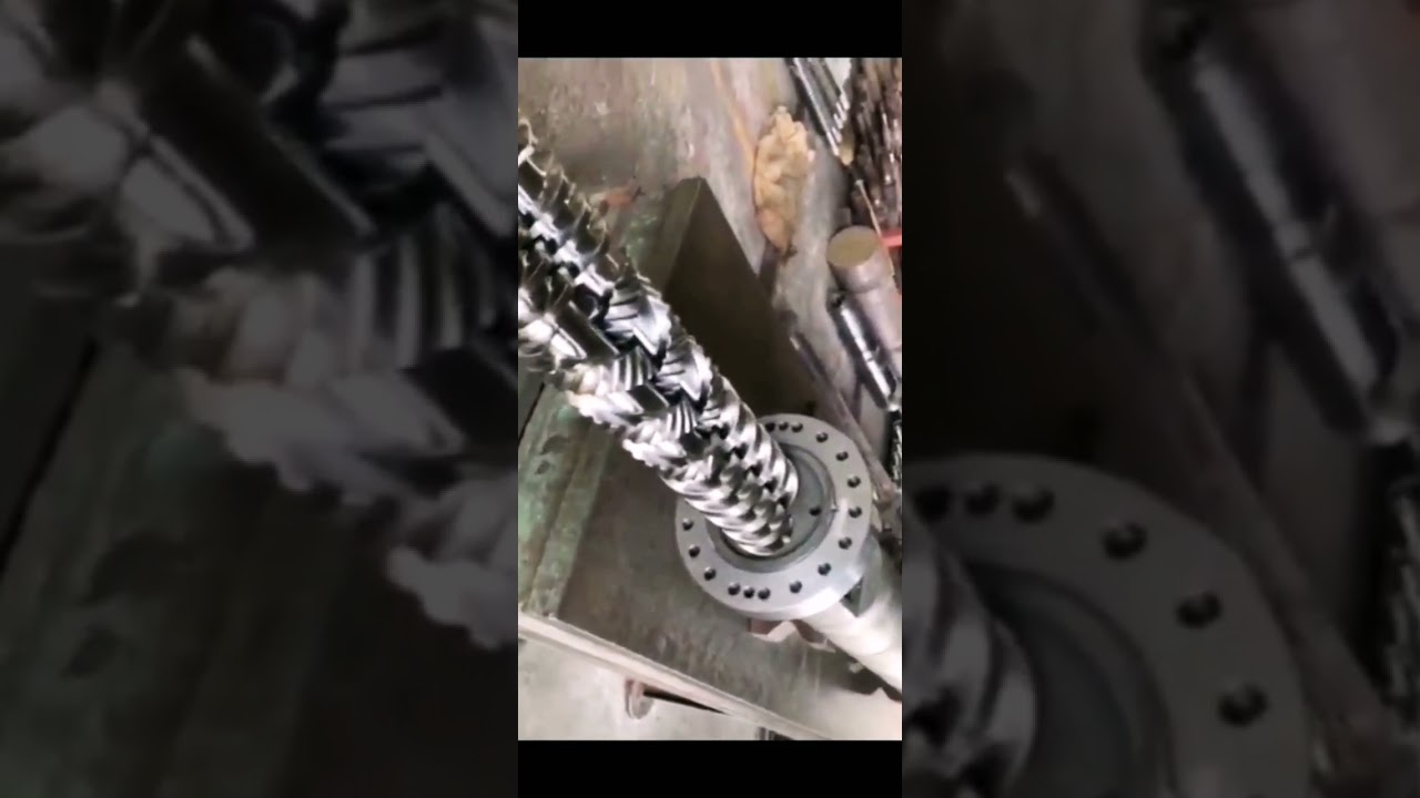 Installation of parallel twin-screw extruder in factory