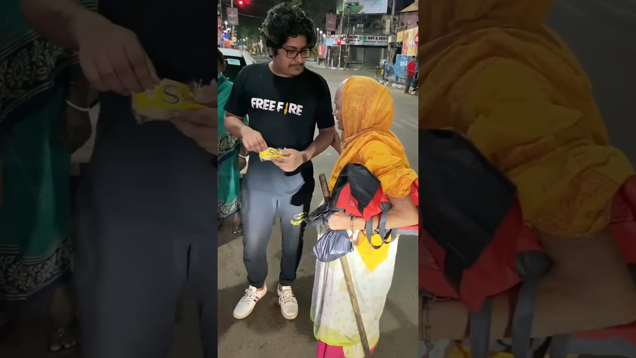 A little help😔 with a little smile gives meaning to human life.😂