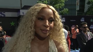 Mary J. Blige cries happy tears at BET Awards
