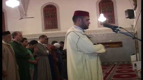 صلاة العشاء بمسجد   القدس 10رمضان1439 القارئ يحي حساين