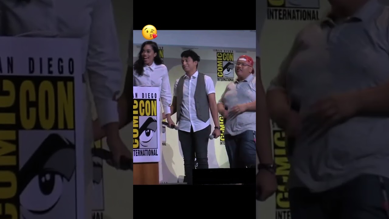 Zendaya vs Laura Over Tom Holland 😱