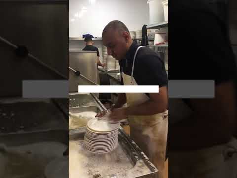 غسيل الصحون بسرعة وكفاءة عالية