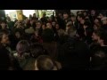 Tribute to David Bowie - Crowd singing Space Oddity at Memorial - 11/01/2016