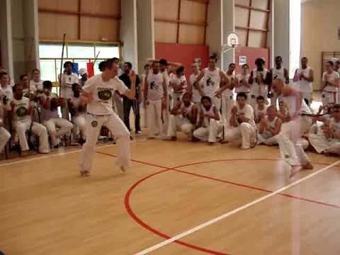 5me Rencontre de Capoeira Senzala - Reims, Tinqueu...