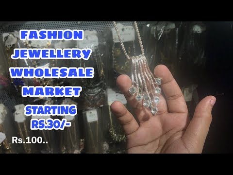 fashion-jewellery-wholesale-market-,ethnic-jewellery,-fancy-clip-and-hair-bands,(sadar-bazar)..
