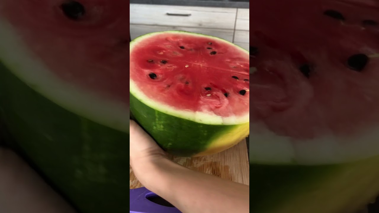 Watermelon Triangles - How to Cut