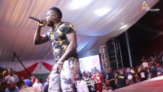 Duncan Mighty super thrilling stage performance