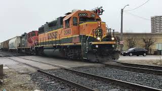 BNSF 2090 leads CN L540