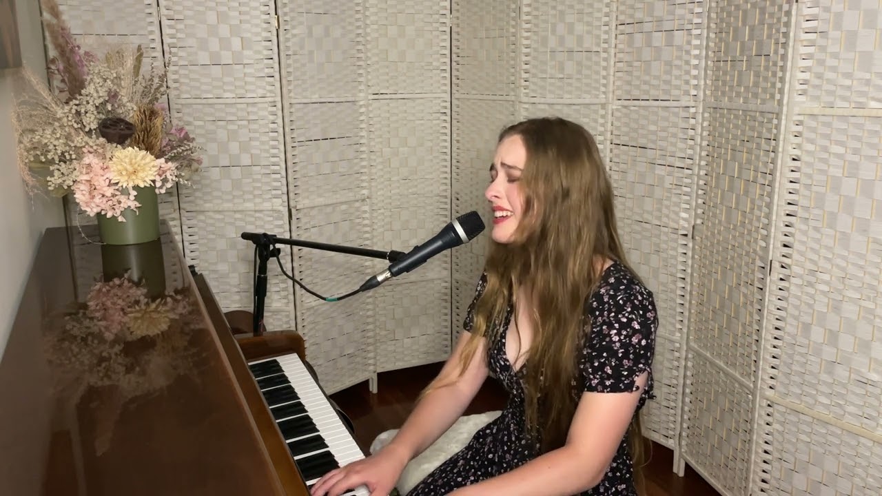 Chloe Tsangaris - Landslide (Fleetwood Mac)