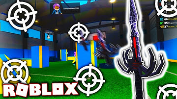 I AM HACKING IN ROBLOX ASSASSIN!! (Roblox Assassin AIM HACKS!)
