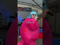 ライブしたら子供たちがステージにあがってきて最高にピースだったw