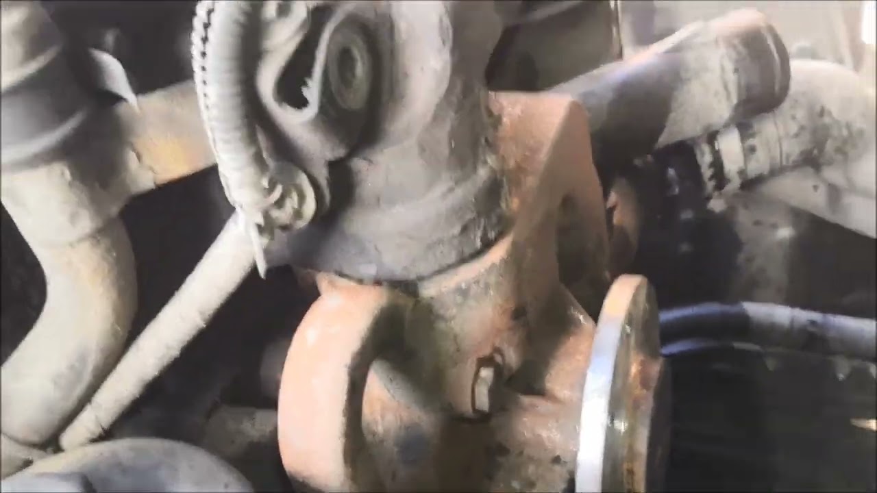 очередная замена помпы Мерседес Атего