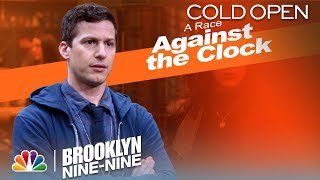 Cold Open: A Garlic Bread Emergency - Brooklyn Nine-Nine (Episode Highlight)